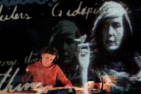 Moe Angelos in "Sontag: Reborn." Photo by James Gibbs.