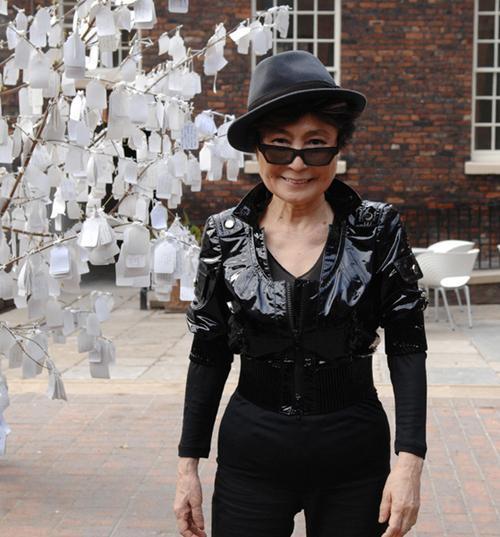 Yoko Ono