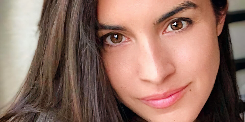 Merve Emre