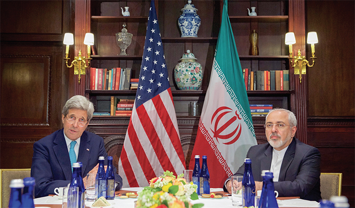 Secretary of state John Kerry and Iranian foreign minister Javad Zarif, New York, April 22, 2016. State Department/Flickr.