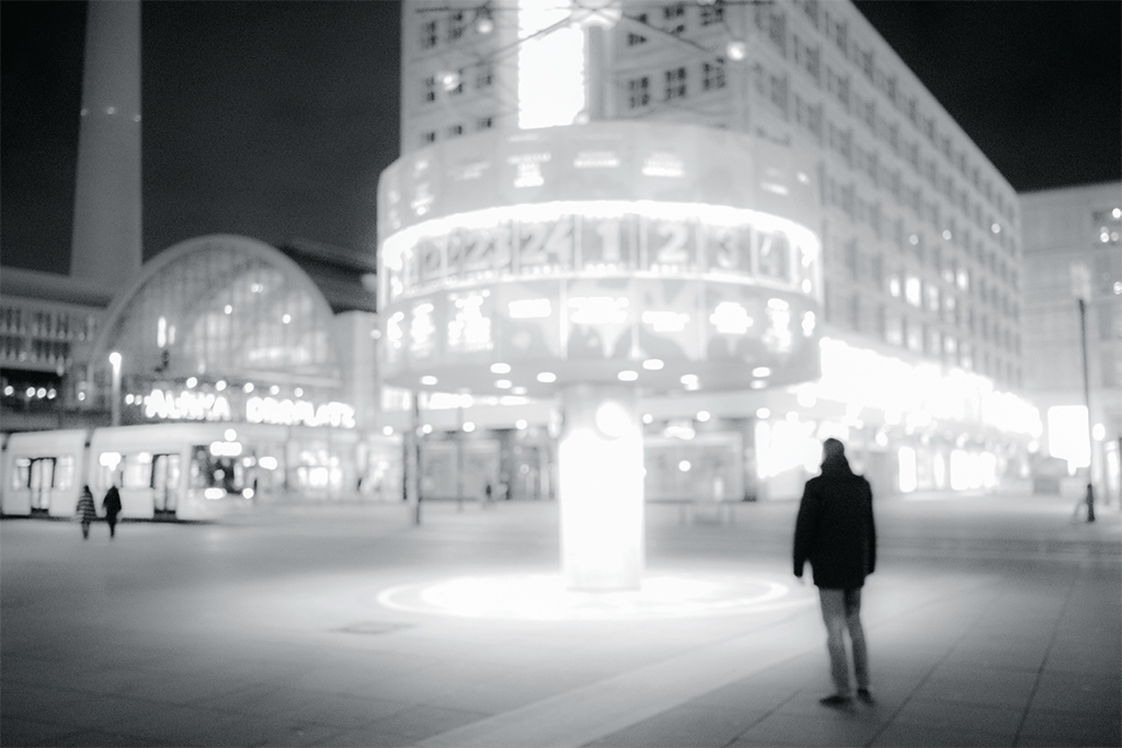 Alexanderplatz, Berlin, 2017. Pxhere.