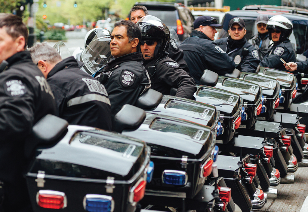 Seattle police officers, 2017. Adam Cohn/Flickr.