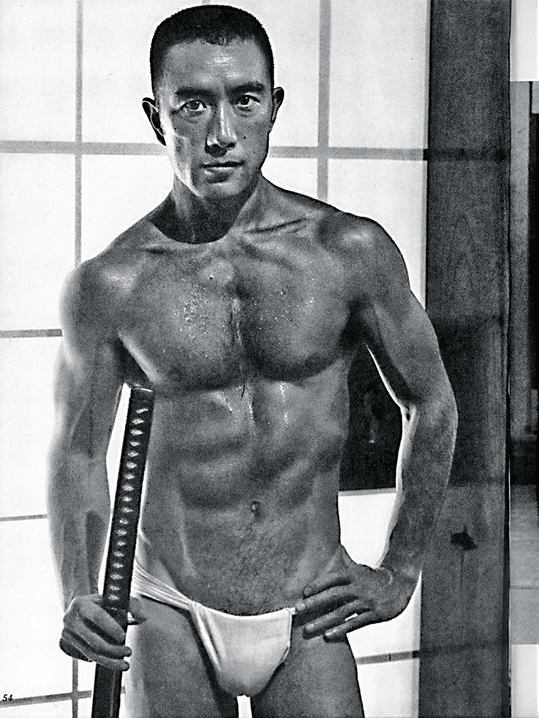 Yukio Mishima, ca. 1967. Tamotsu Yatō, from Young Samurai: Bodybuilders of Japan (Grove Press, 1967); Wikicommons.