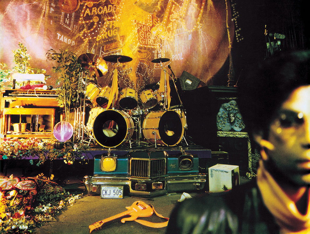 Cover detail of Prince’s Sign o’ The Times (Paisley Park, 1987).