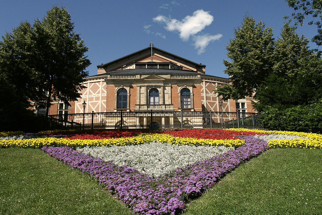 Richard Wagner Festspielhaus am Grünen Hügel in Bayreuth.