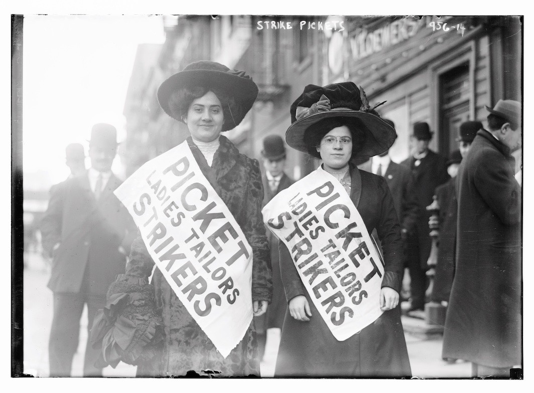 Ladies' Tailors' Union protestors during the "Uprising of the 20,000" strike, New York, February 5, 1910. Library of Congress