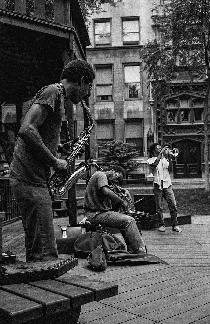 Roscoe Mitchell, Lester Lashley, and Lester Bowie of the Association for the Advancement of Creative Musicians rehearsing on the University of Chicago campus, ca. 1965. © Alan Teller.